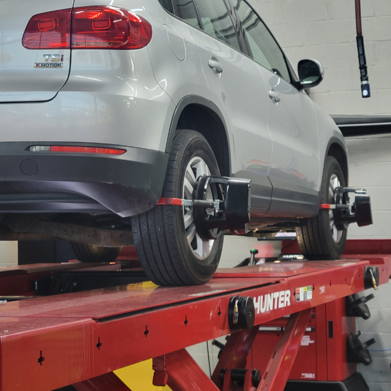 Diagram of a car with Express Detail services labeled